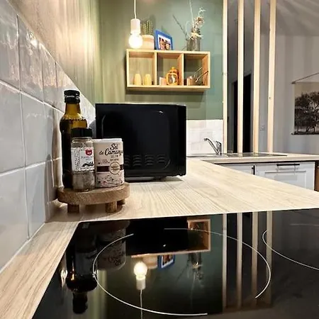 Chez Frida, Escapade Nimoise *